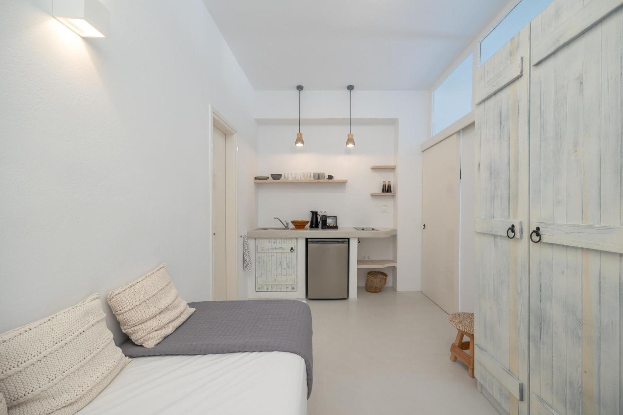 Flisvos Beach Apartments Naxos City エクステリア 写真